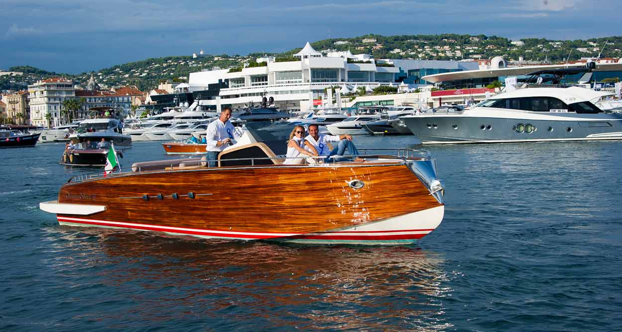Cannes Yacht Charter Boats Guide & Yachts The Complete 2024 & 2025
